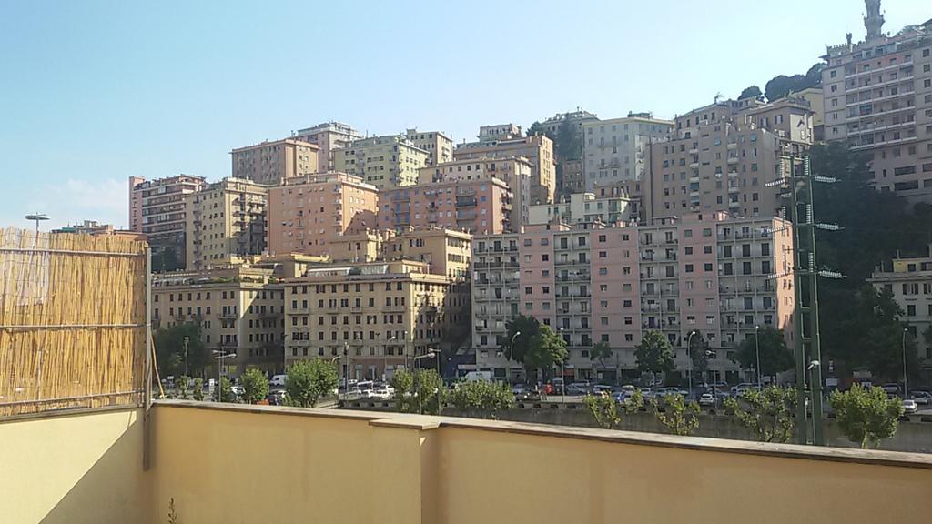 Da Marcello Hotel Genova Eksteriør billede