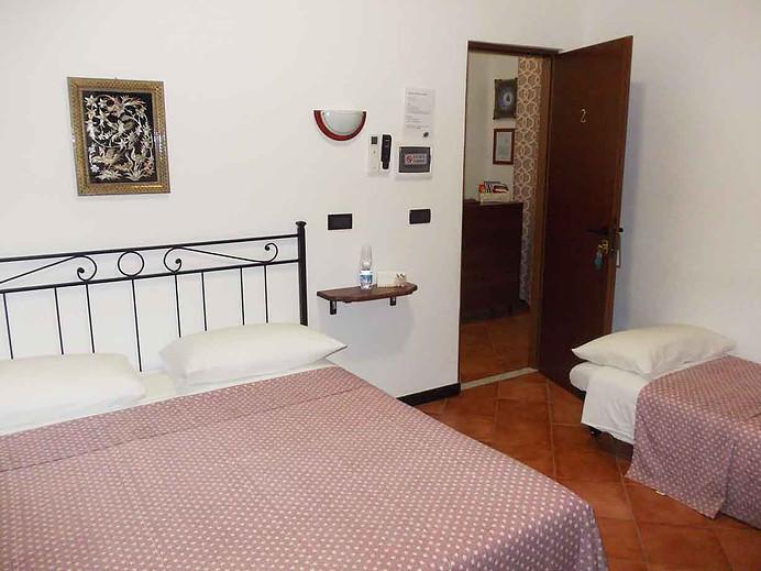 Da Marcello Hotel Genova Eksteriør billede