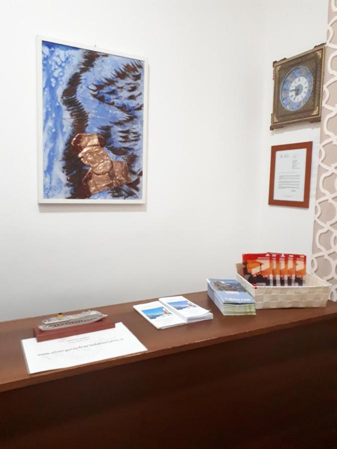 Da Marcello Hotel Genova Eksteriør billede