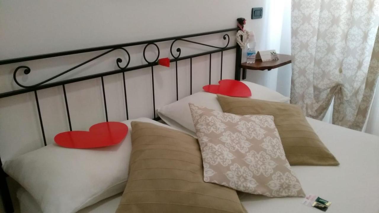 Da Marcello Hotel Genova Eksteriør billede